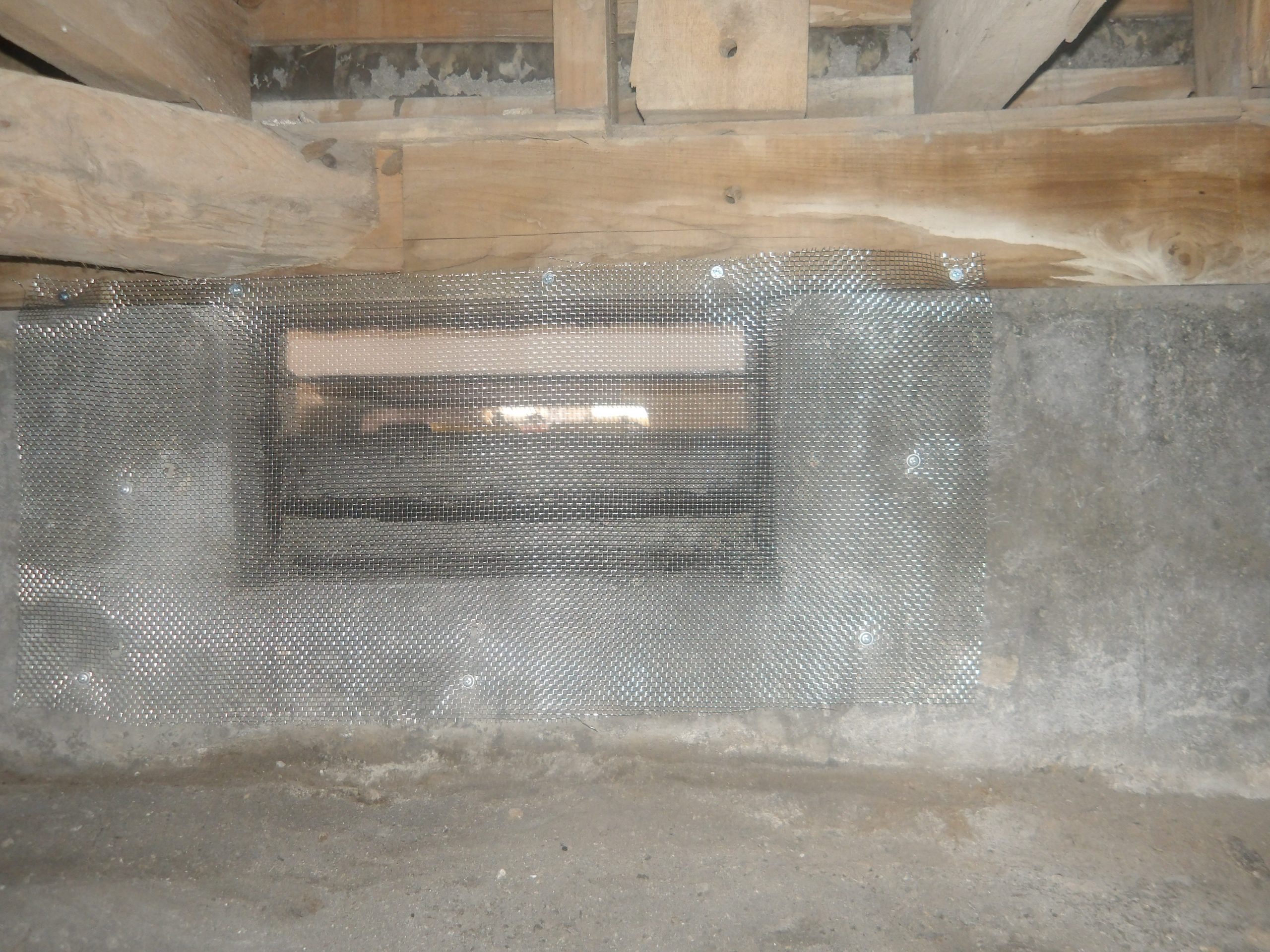 シロアリ予防工事(築66年I様邸)